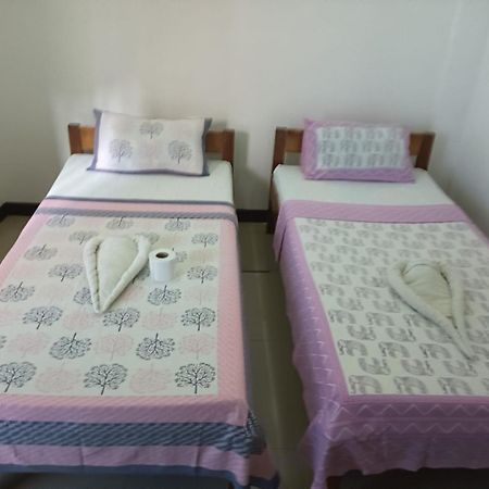Ashok Homestay Ел Нидо Екстериор снимка