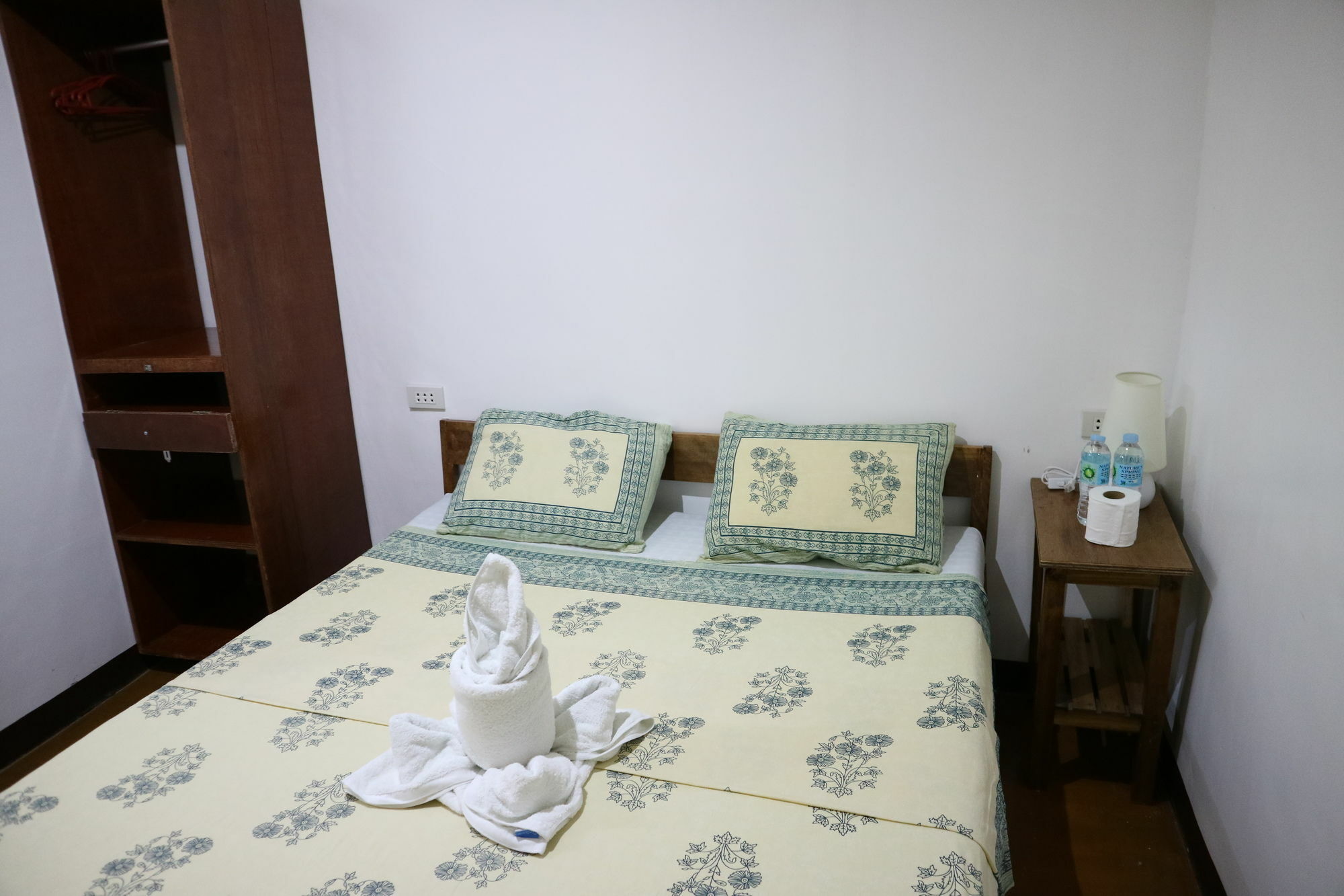 Ashok Homestay Ел Нидо Екстериор снимка
